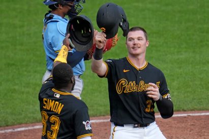 article image - Brewers Pirates Baseball